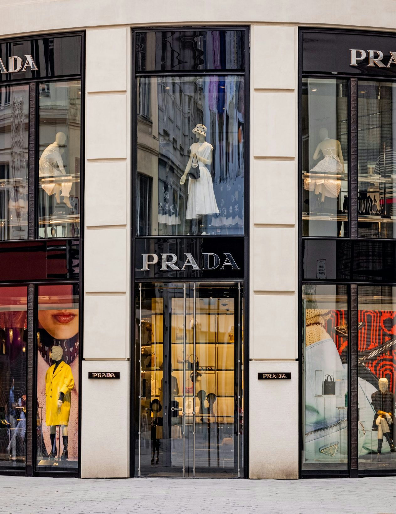Création de 400 postes de travail chez Prada Group