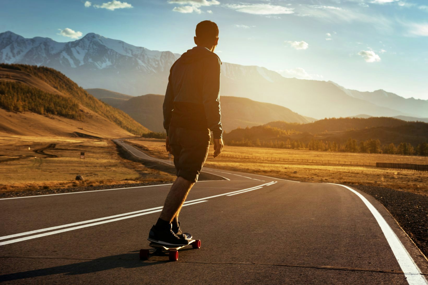 Chic and sustainable, the bet of the longboard “made in Switzerland”
