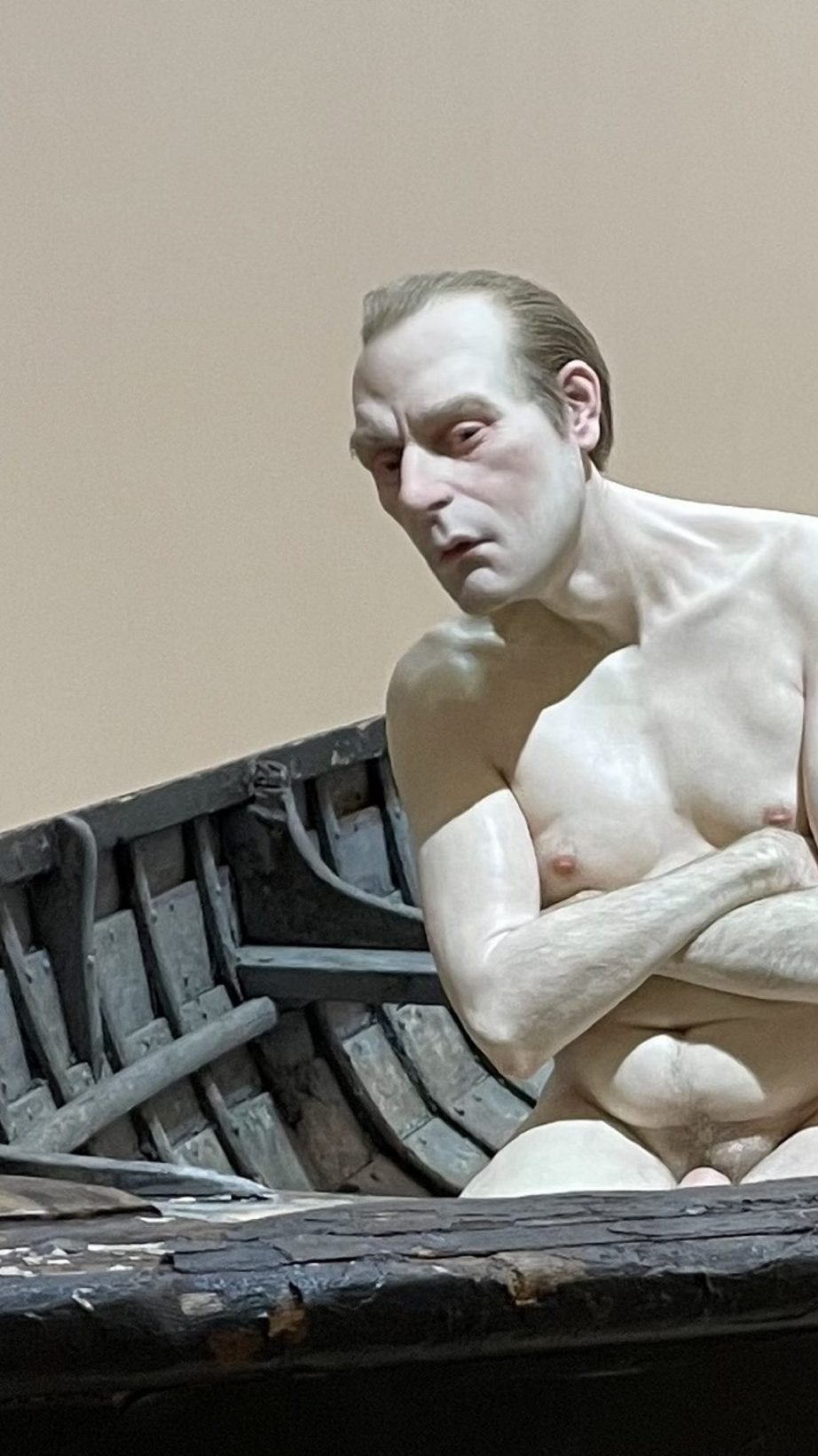 Paris. Ron Mueck, a visual and emotional experience